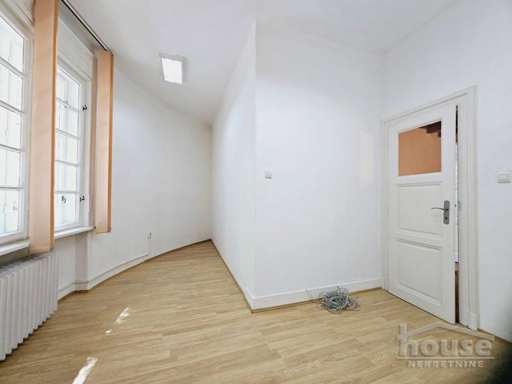 Slika 9 - Stan,NOVI SAD,CENTAR,kv: 107.00, € 260000, ID: 1061336