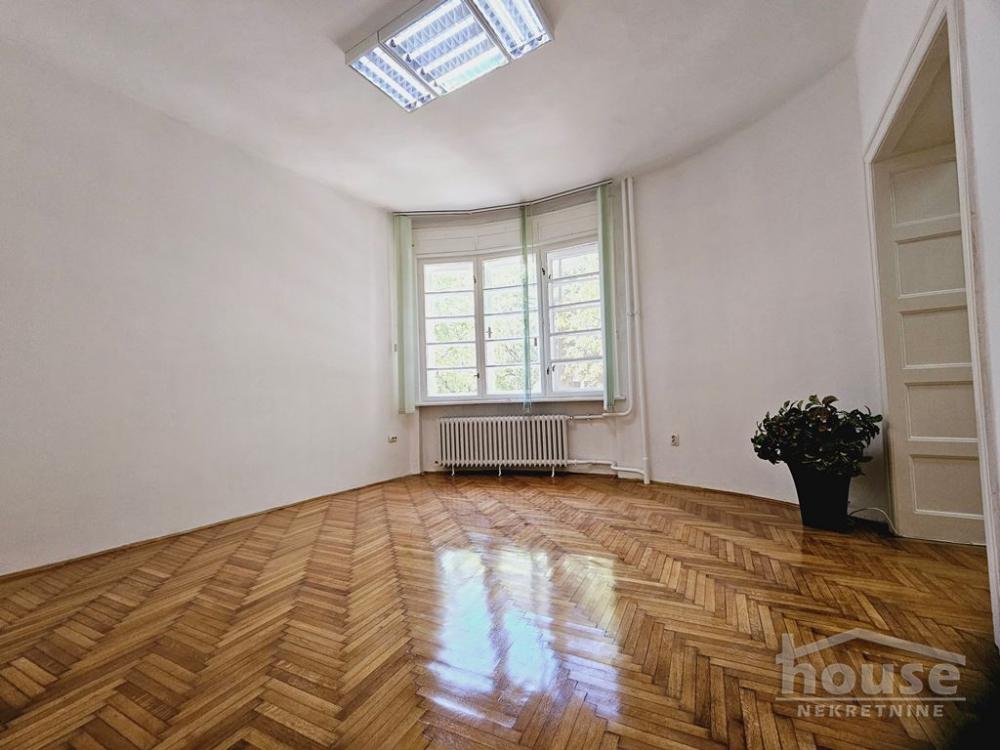 Slika 3 - Stan,NOVI SAD,CENTAR,kv: 107.00, € 260000, ID: 1061336