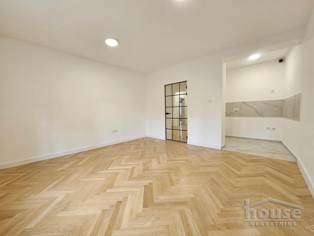 Glavna slika -Stan,NOVI SAD,CENTAR,kv: 85.00, € 297500, ID: 1063504