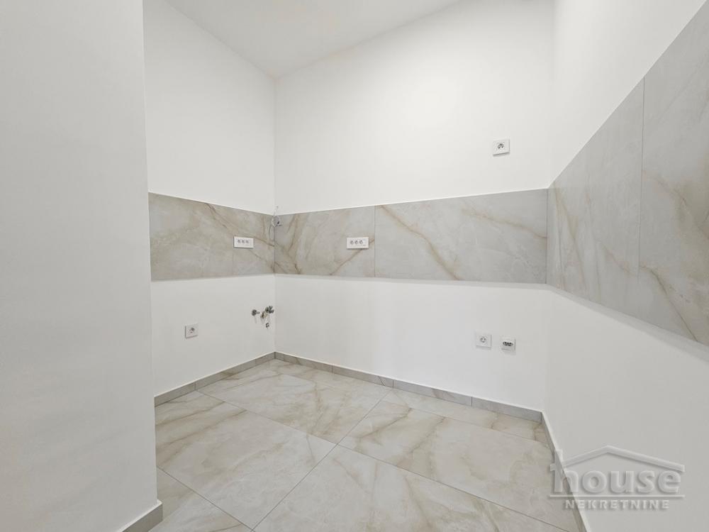 Slika 3 - Stan,NOVI SAD,CENTAR,kv: 85.00, € 297500, ID: 1063504