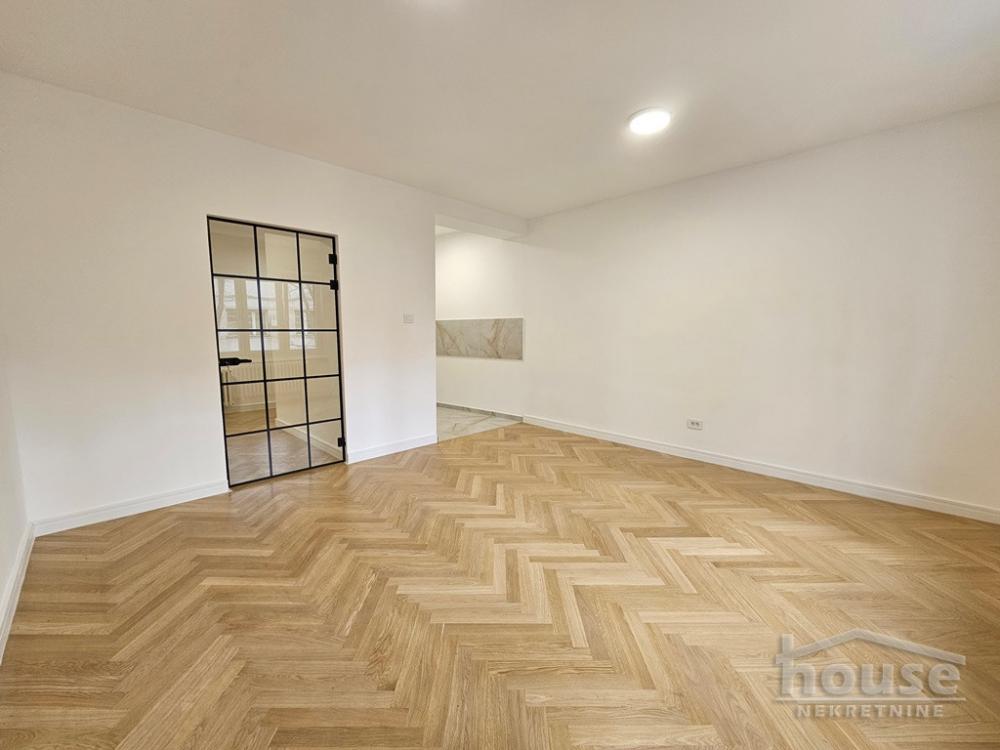 Slika 2 - Stan,NOVI SAD,CENTAR,kv: 85.00, € 297500, ID: 1063504