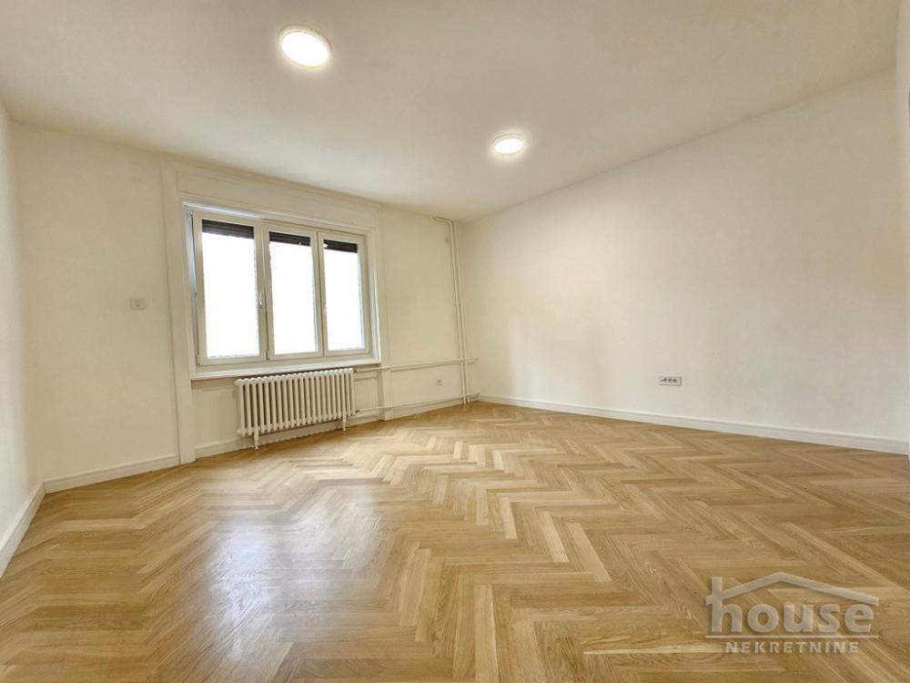 Slika 5 - Stan,NOVI SAD,CENTAR,kv: 85.00, € 297500, ID: 1063504