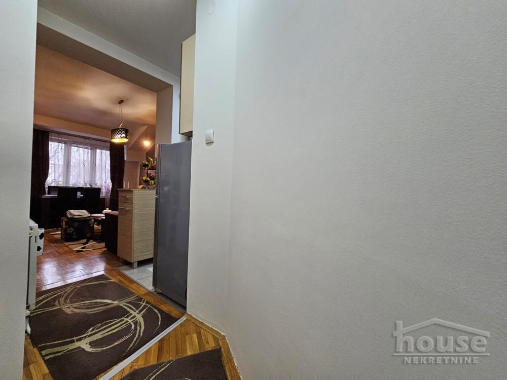 Slika 11 - Stan,NOVI SAD,CENTAR,kv: 41.00, € 115000, ID: 1063516