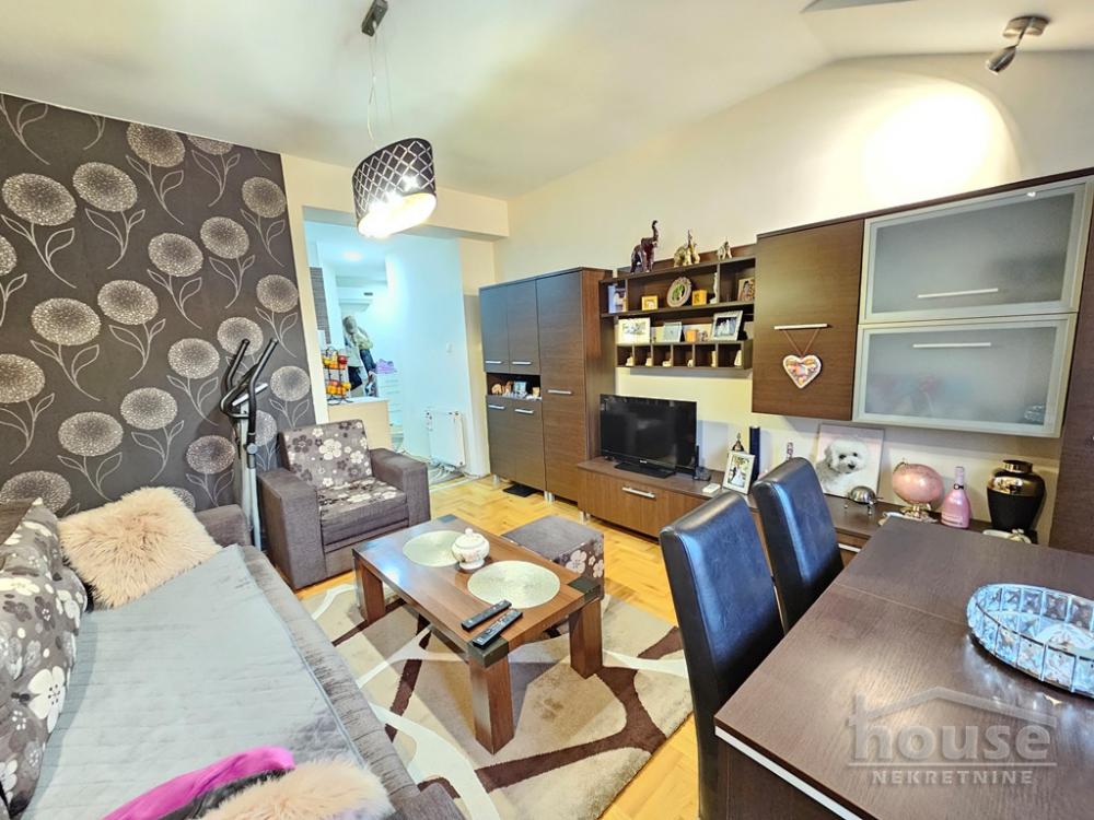 Slika 3 - Stan,NOVI SAD,CENTAR,kv: 41.00, € 115000, ID: 1063516