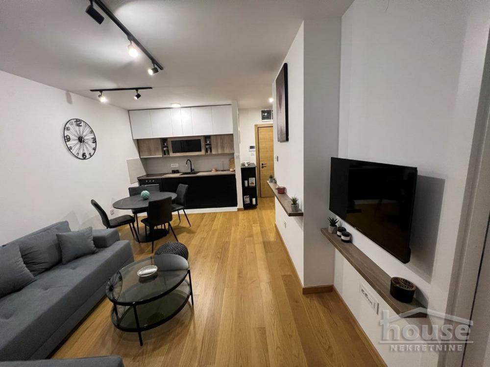 Slika 4 - Stan,NOVI SAD,CENTAR,kv: 48.00, € 185400, ID: 1062401