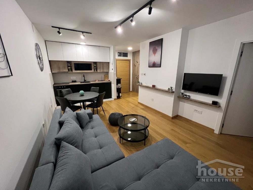 Slika 1 - Stan,NOVI SAD,CENTAR,kv: 48.00, € 185400, ID: 1062401