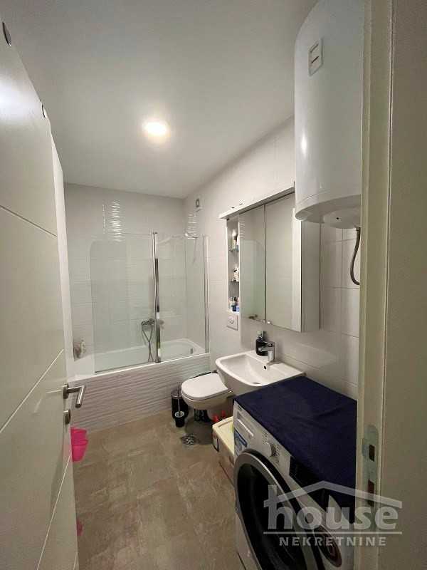 Slika 9 - Stan,NOVI SAD,CENTAR,kv: 62.00, € 200000, ID: 1061958