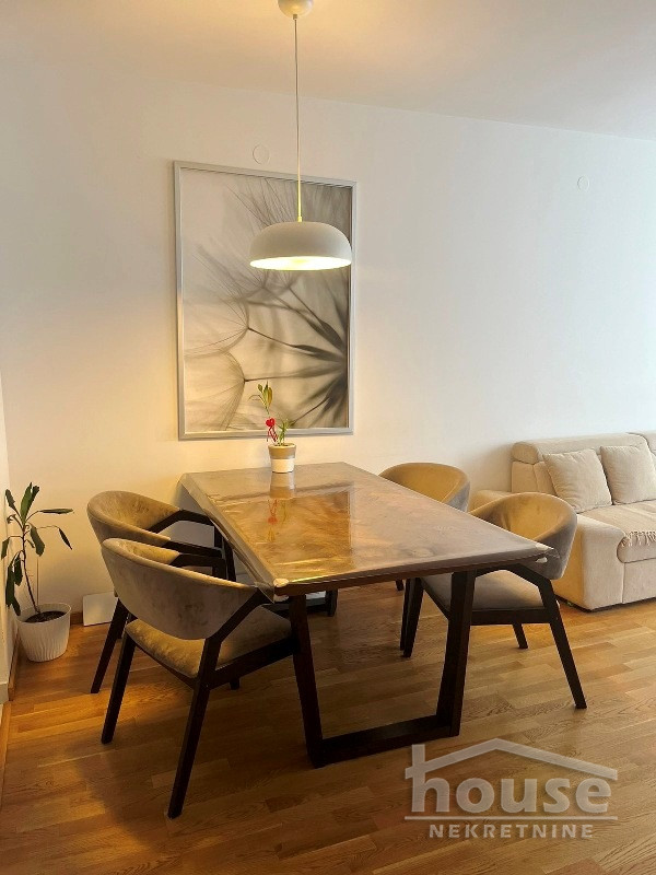 Slika 3 - Stan,NOVI SAD,CENTAR,kv: 62.00, € 200000, ID: 1061958