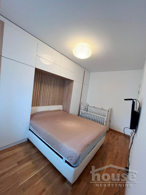 Slika 8 - Stan,NOVI SAD,CENTAR,kv: 62.00, € 200000, ID: 1061958