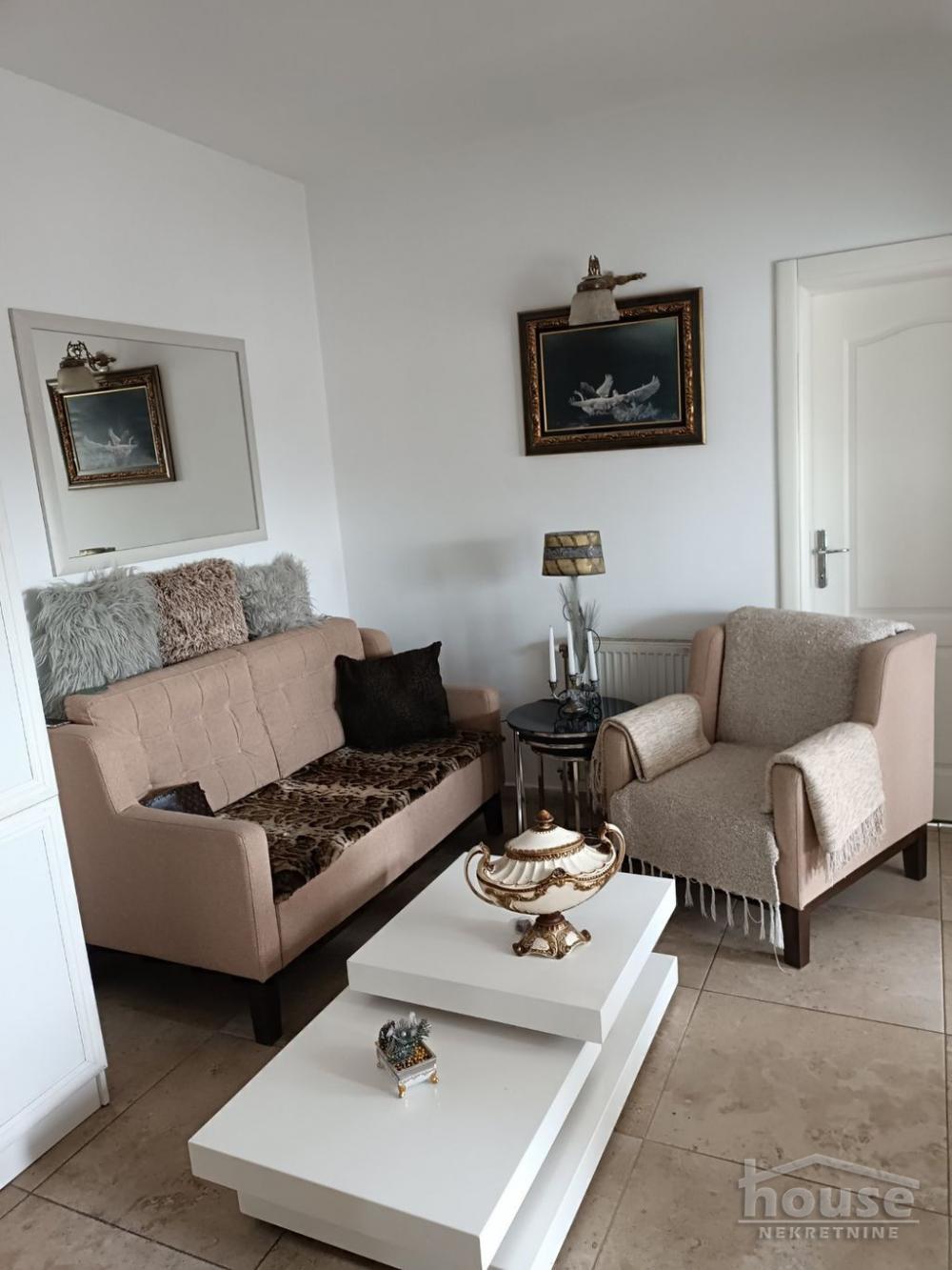 Slika 6 - Stan,NOVI SAD,BULEVAR,kv: 52.00, € 129800, ID: 1061502