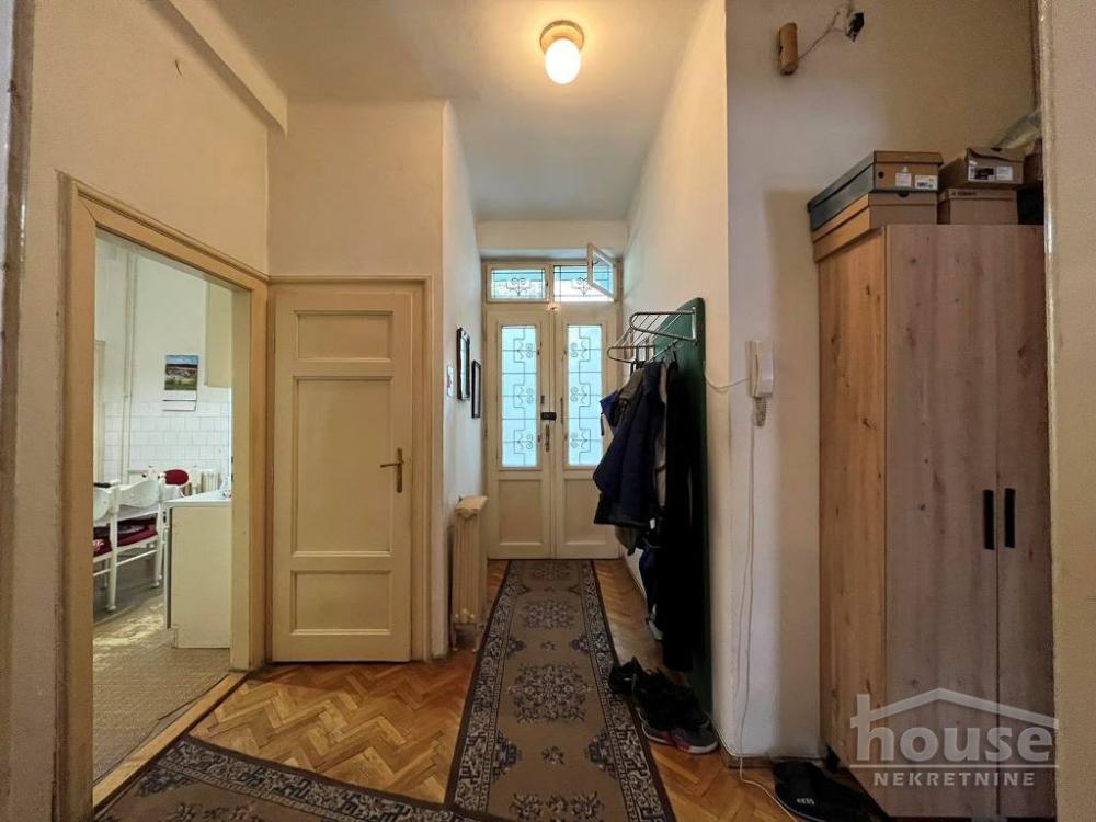 Slika 11 - Stan,NOVI SAD,CENTAR,kv: 102.00, € 315180, ID: 1063643