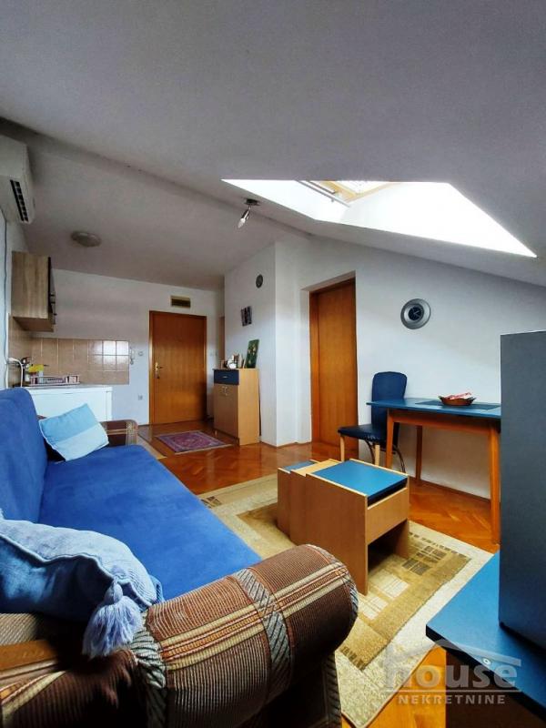 Slika 2 - Stan,NOVI SAD,NOVA DETELINARA,kv: 27.00, € 85000, ID: 1058657