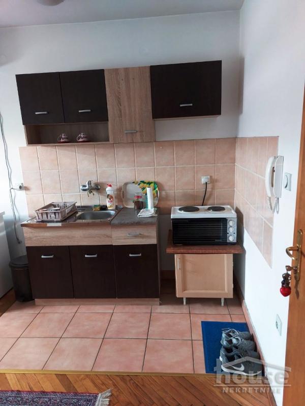 Slika 5 - Stan,NOVI SAD,NOVA DETELINARA,kv: 27.00, € 85000, ID: 1058657