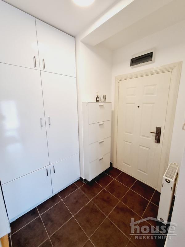 Slika 8 - Stan,NOVI SAD,CENTAR,kv: 39.00, € 130000, ID: 1063787