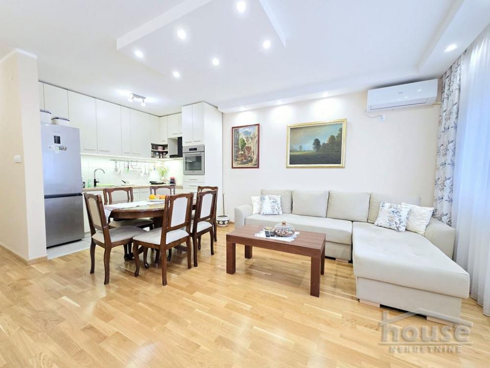 Slika 2 - Stan,NOVI SAD,ADICE,kv: 71.00, € 152650, ID: 1062729