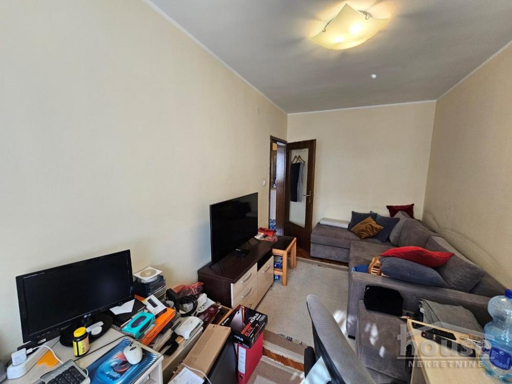 Slika 9 - Stan,NOVI SAD,TELEP,kv: 94.00, € 195000, ID: 1063231