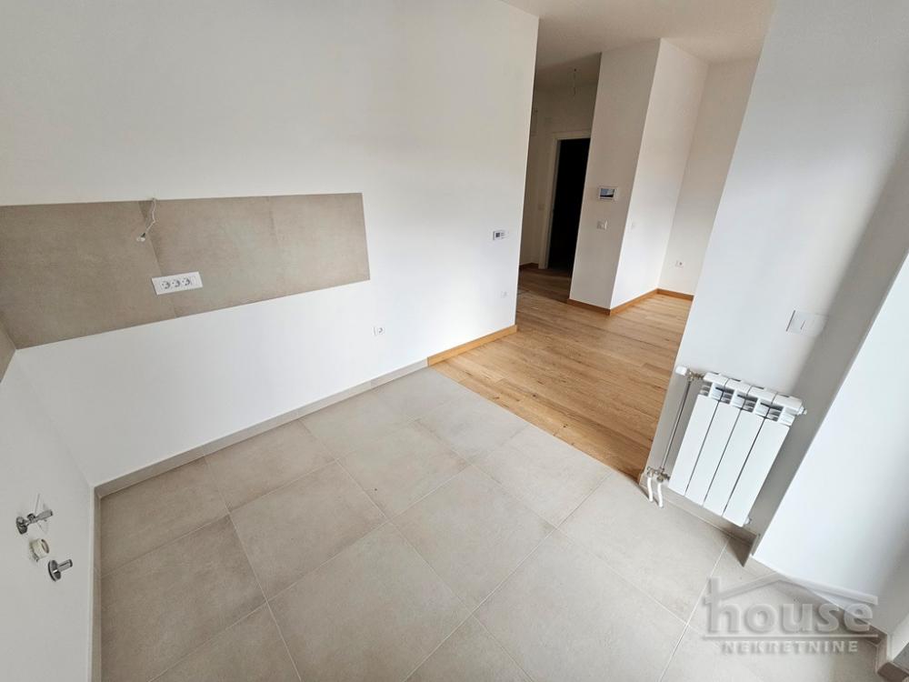 Slika 3 - Stan,NOVI SAD,NOVA DETELINARA,kv: 61.00, € 169640, ID: 1063019