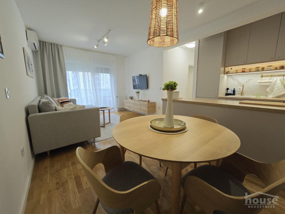 Slika 3 - Stan,NOVI SAD,NOVO NASELJE ŠONSI,kv: 58.00, € 200000, ID: 1062489