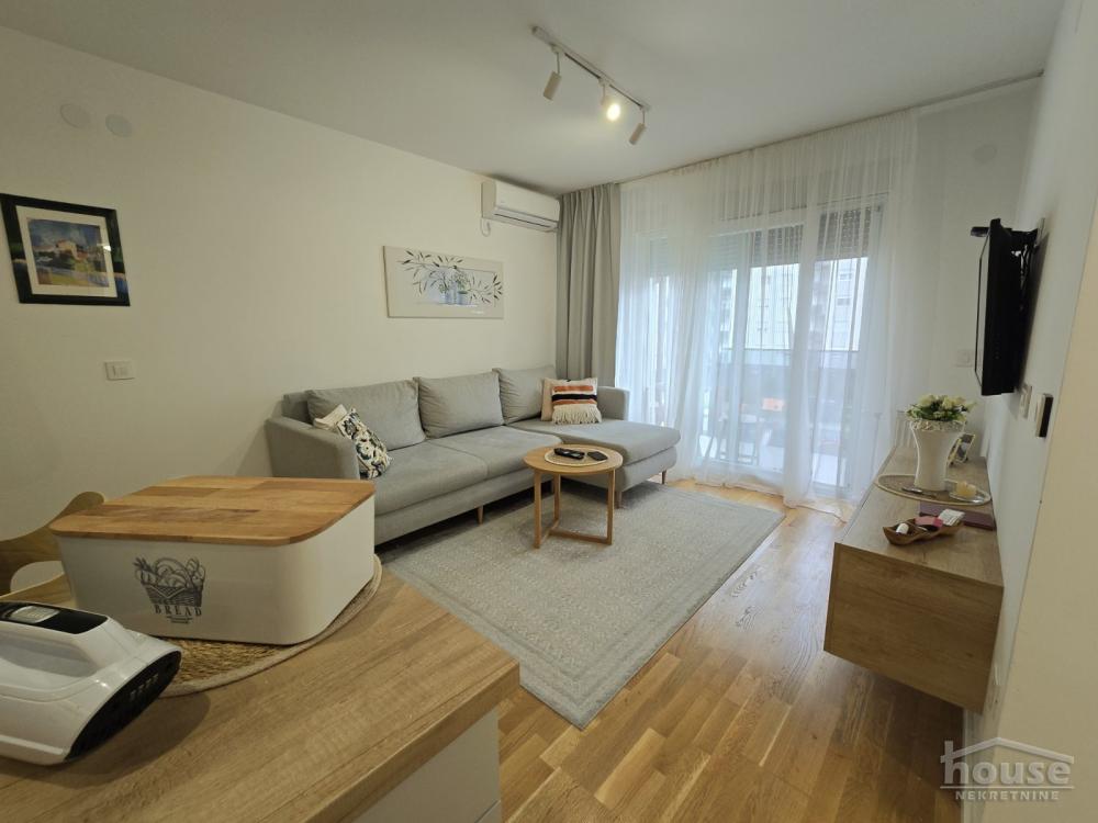 Slika 5 - Stan,NOVI SAD,NOVO NASELJE ŠONSI,kv: 58.00, € 200000, ID: 1062489
