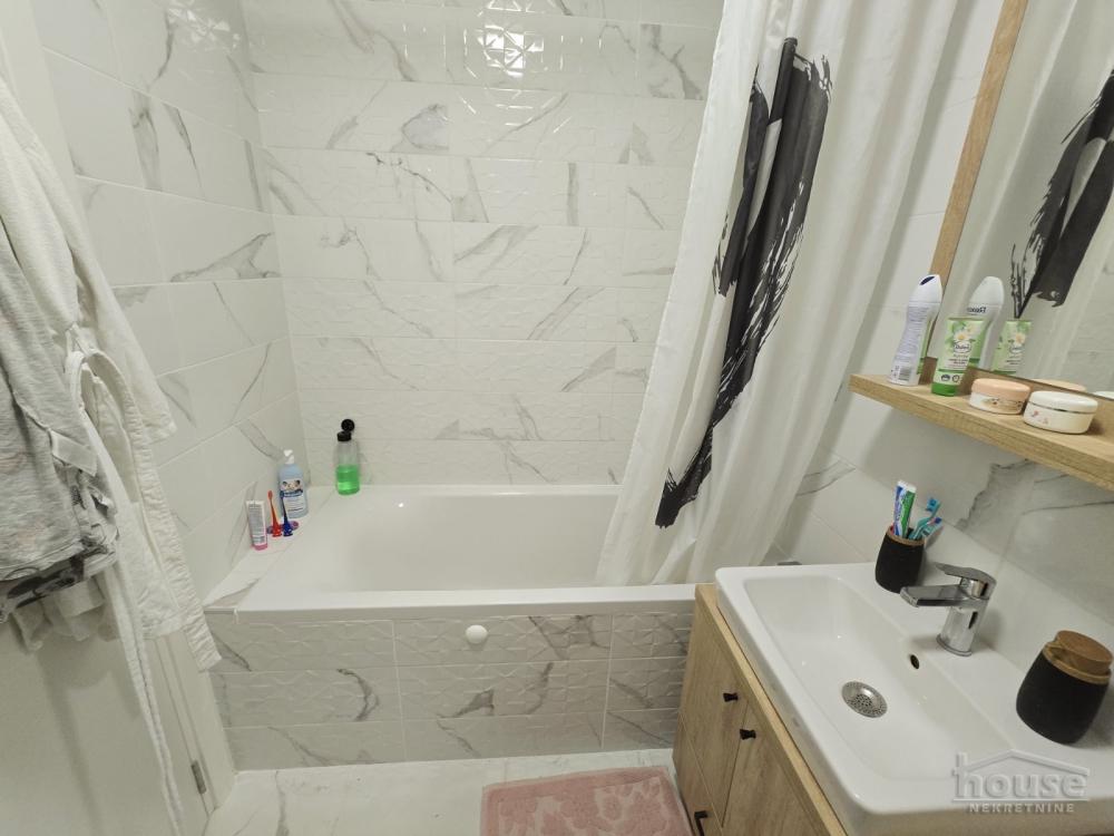 Slika 11 - Stan,NOVI SAD,NOVO NASELJE ŠONSI,kv: 58.00, € 200000, ID: 1062489