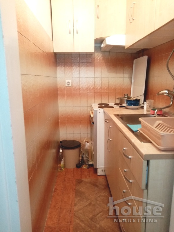 Slika 4 - Stan,NOVI SAD,BULEVAR,kv: 60.00, € 150000, ID: 1064008