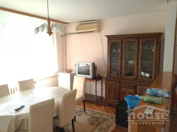 Slika 3 - Stan,NOVI SAD,BULEVAR,kv: 60.00, € 150000, ID: 1064008