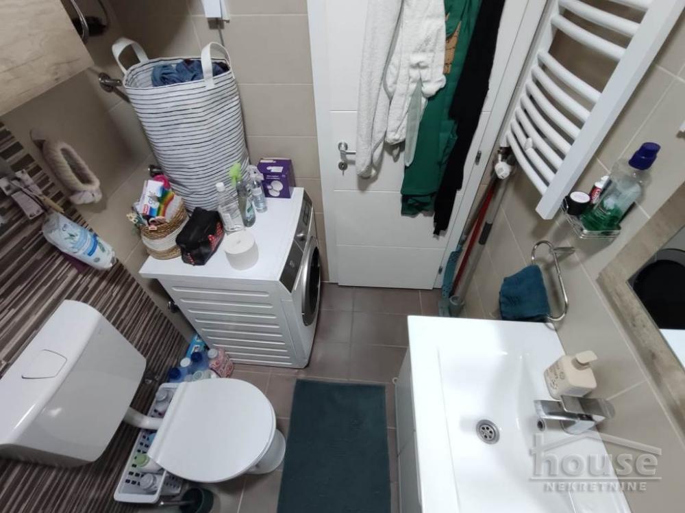 Slika 11 - Stan,NOVI SAD,BULEVAR PATRIJARHA PAVLA,kv: 46.00, € 108000, ID: 1063151