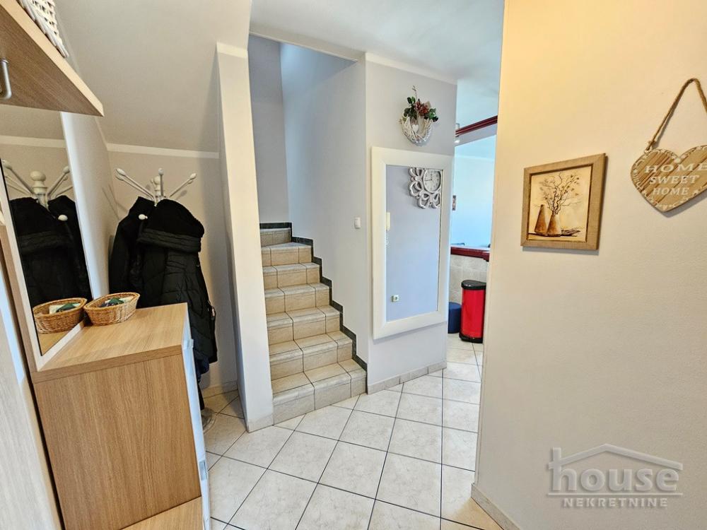 Slika 3 - Stan,NOVI SAD,GRBAVICA,kv: 80.00, € 206000, ID: 1063173