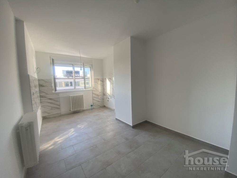 Slika 10 - Stan,NOVI SAD,BULEVAR,kv: 63.00, € 161400, ID: 1063239