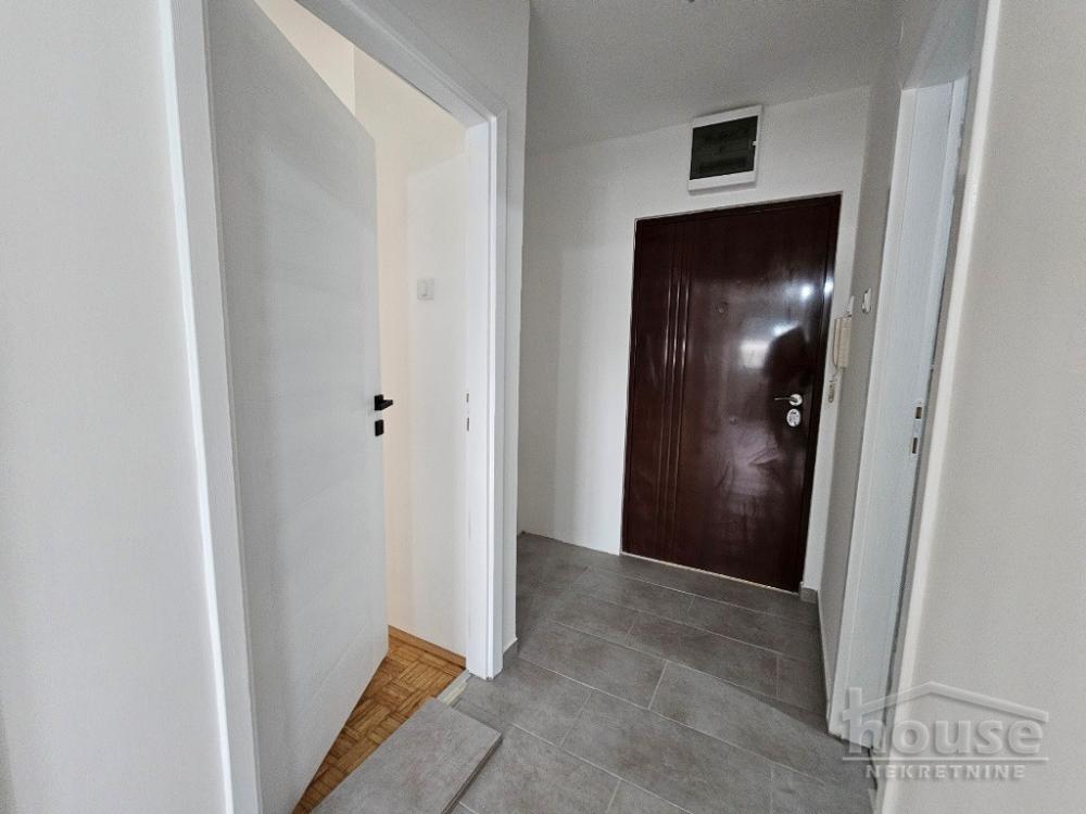 Slika 9 - Stan,NOVI SAD,BULEVAR,kv: 63.00, € 161400, ID: 1063239