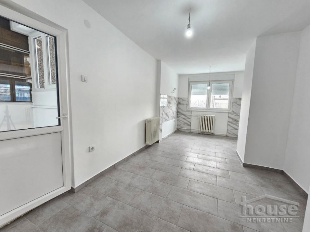 Slika 4 - Stan,NOVI SAD,BULEVAR,kv: 63.00, € 161400, ID: 1063239
