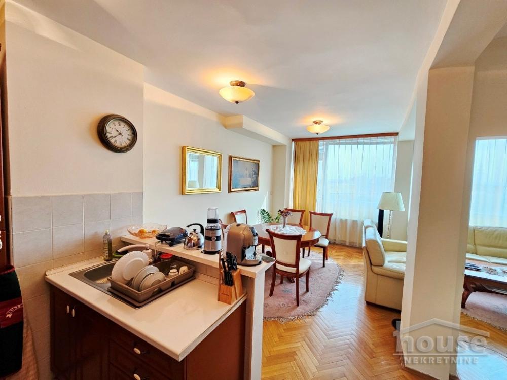 Slika 3 - Stan,NOVI SAD,CENTAR,kv: 148.00, € 244200, ID: 1063242