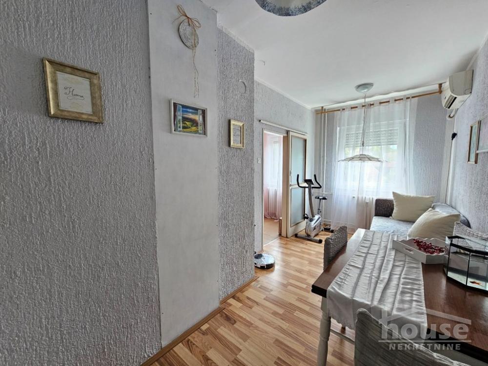 Slika 2 - Stan,PETROVARADIN,BLOK 8,kv: 63.00, € 128000, ID: 1063251