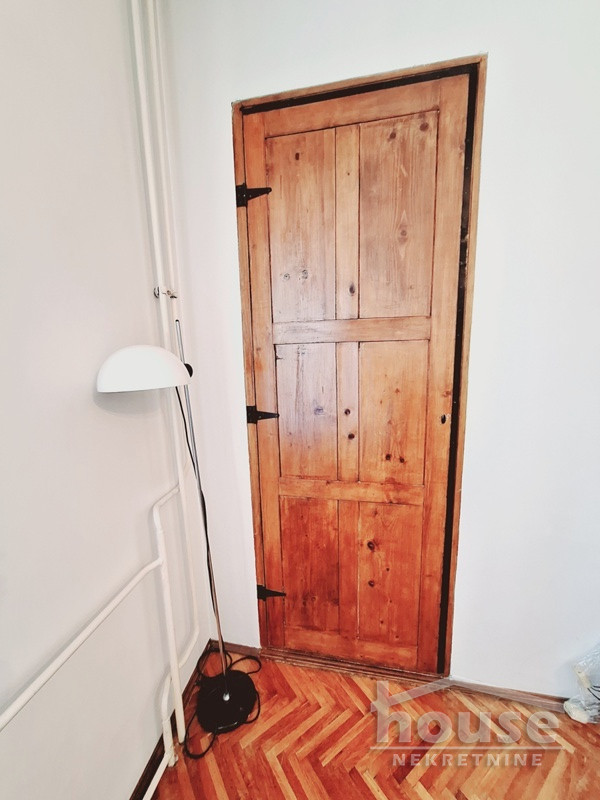 Slika 3 - Stan,NOVI SAD,CENTAR,kv: 127.00, € 381000, ID: 1063578