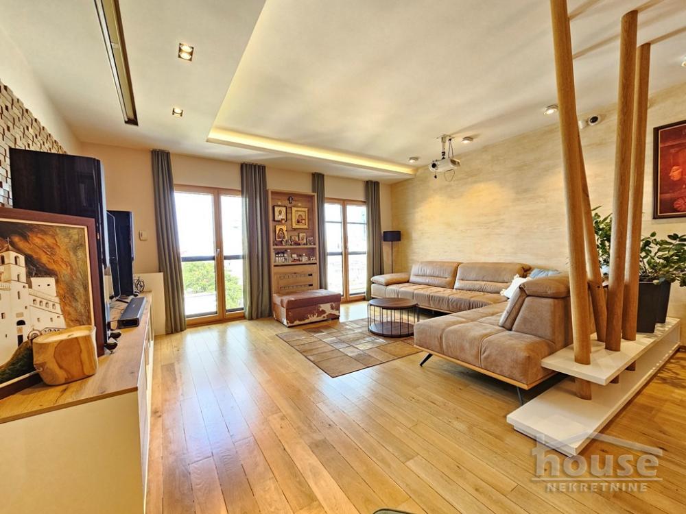 Slika 3 - Stan,NOVI SAD,CENTAR,kv: 132.00, € 500000, ID: 1063889