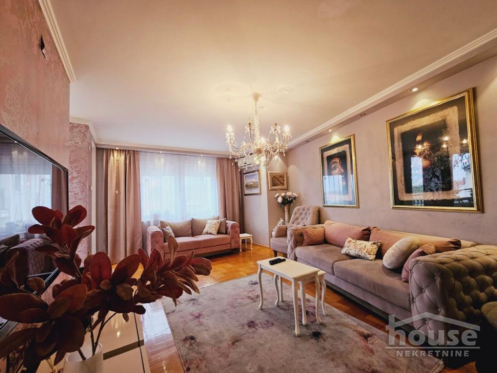 Slika 3 - Stan,NOVI SAD,CARA DUŠANA,kv: 124.00, € 249000, ID: 1057018