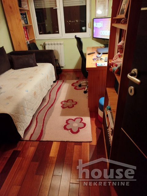 Slika 9 - Stan,NOVI SAD,BULEVAR EVROPE,kv: 66.00, € 165000, ID: 1061830
