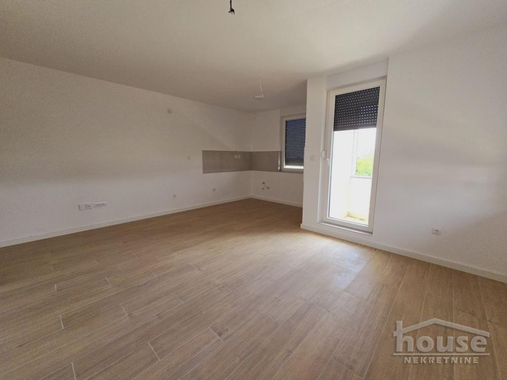 Slika 3 - Stan,PETROVARADIN,KARAGACA,kv: 72.00, € 155730, ID: 1061906