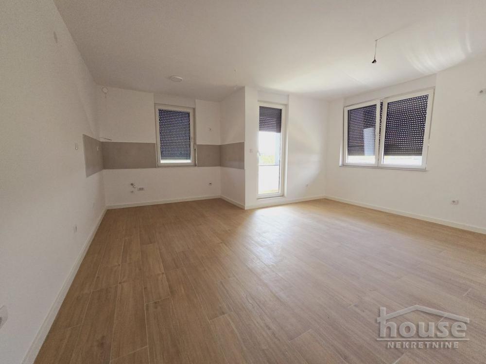 Slika 2 - Stan,PETROVARADIN,KARAGACA,kv: 72.00, € 155730, ID: 1061906