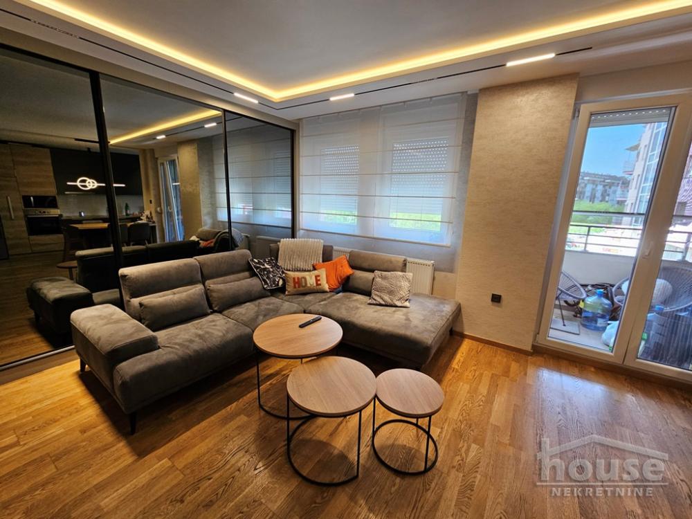 Slika 3 - Stan,NOVI SAD,BULEVAR PATRIJARHA PAVLA,kv: 84.00, € 235000, ID: 1063636