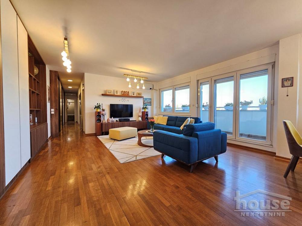 Slika 3 - Stan,NOVI SAD,CENTAR,kv: 112.00, € 350000, ID: 1061549