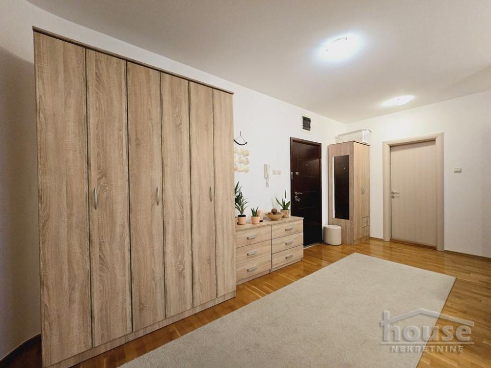 Slika 3 - Stan,NOVI SAD,BULEVAR PATRIJARHA PAVLA,kv: 48.00, € 116000, ID: 1061984