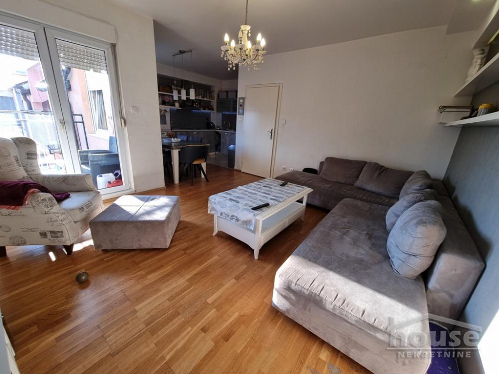 Slika 3 - Stan,NOVI SAD,NOVA DETELINARA,kv: 83.00, € 170150, ID: 1062085