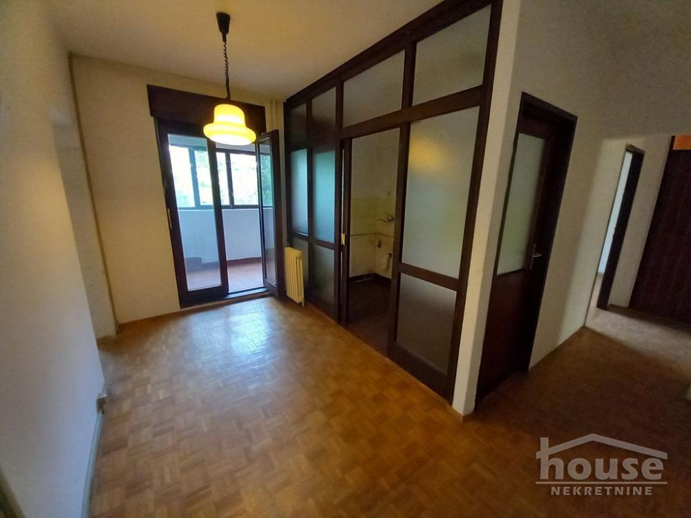 Slika 4 - Stan,NOVI SAD,SAJAM,kv: 70.00, € 140000, ID: 1061522