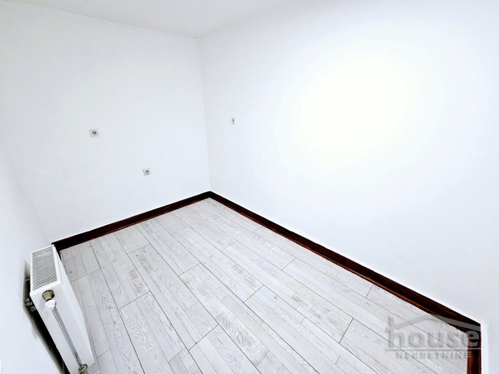 Slika 5 - Stan,PETROVARADIN,PETROVARADIN,kv: 50.00, € 90290, ID: 1063768