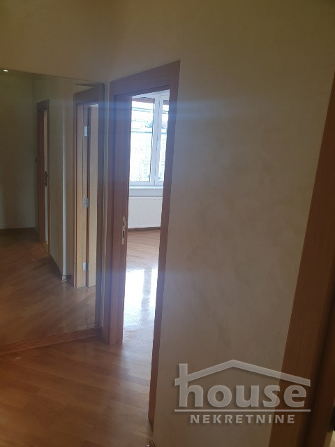 Slika 9 - Stan,NOVI SAD,CENTAR,kv: 100.00, € 525300, ID: 1057639