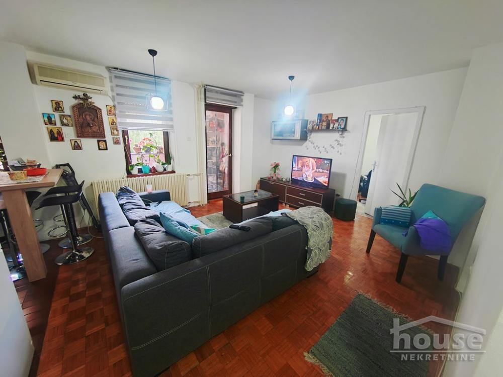 Slika 2 - Stan,NOVI SAD,NOVO NASELJE - ŠARENGRAD,kv: 62.00, € 156000, ID: 1063271