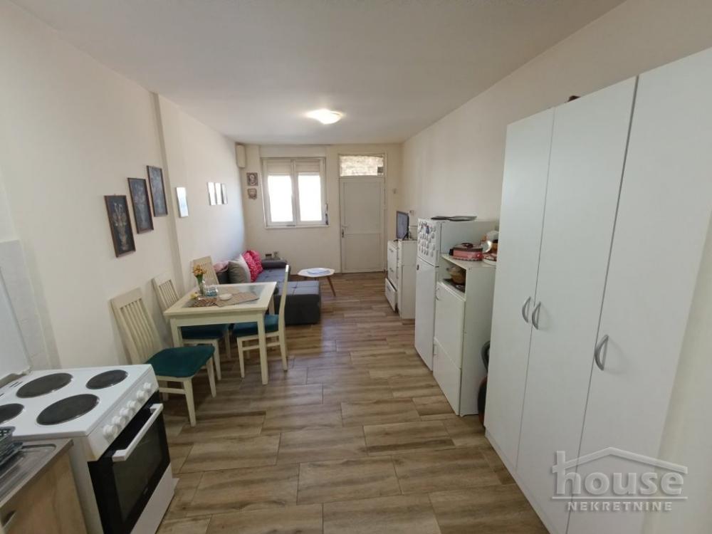 Slika 3 - Stan,NOVI SAD,ADICE,kv: 26.00, € 53560, ID: 1063777