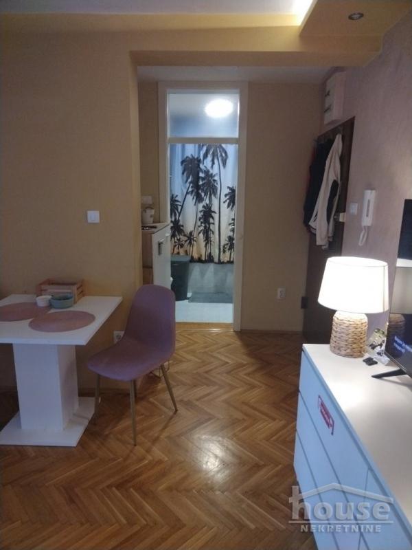 Slika 3 - Stan,NOVI SAD,BULEVAR,kv: 40.00, € 139050, ID: 1059369