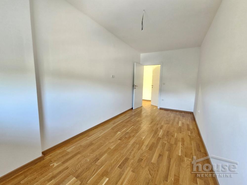 Slika 6 - Stan,NOVI SAD,TELEP,kv: 68.00, € 171600, ID: 1063996